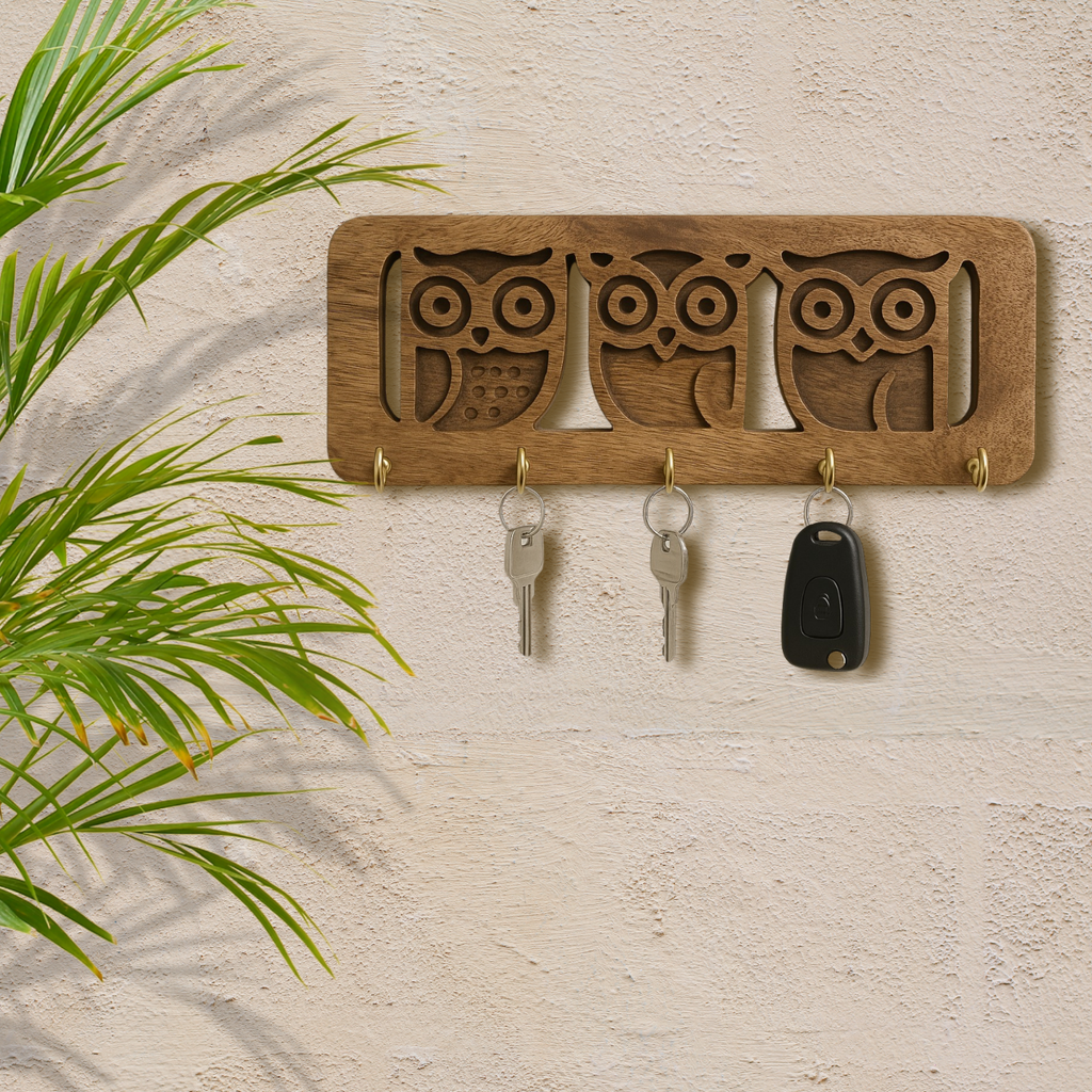 Craftpur Solid Wood Owl keyholder